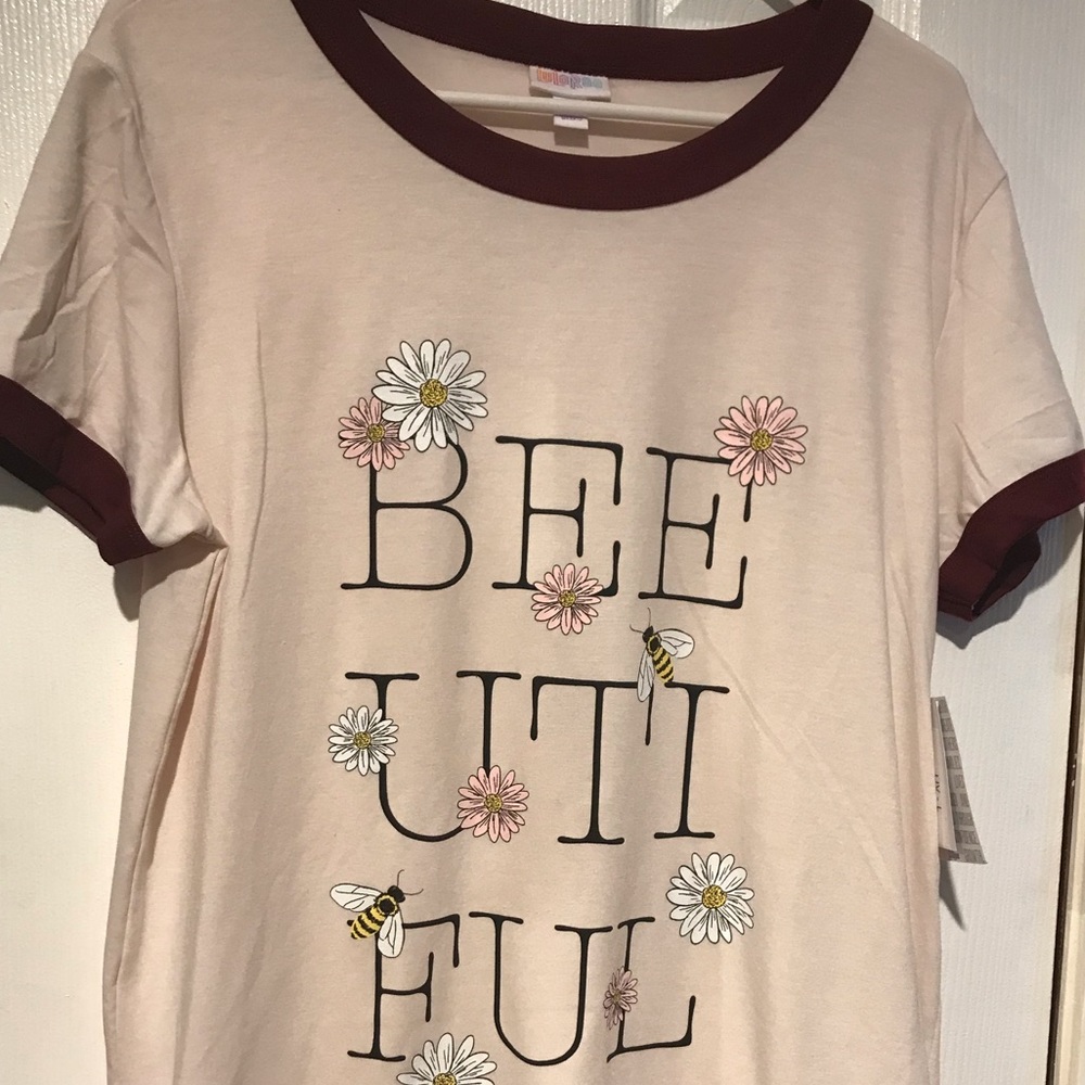 3/$12. LulaRoe Liv large